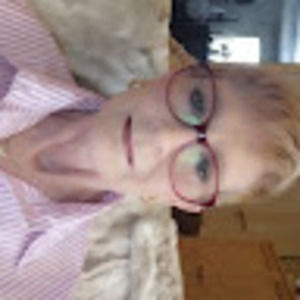 Meet your Posher, Libby